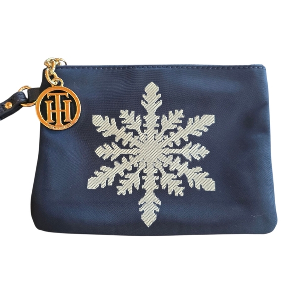 Tommy Hilfiger Handbags - Tommy Hilfiger Novelty Navy Blue Snowflake Zip Wristlet